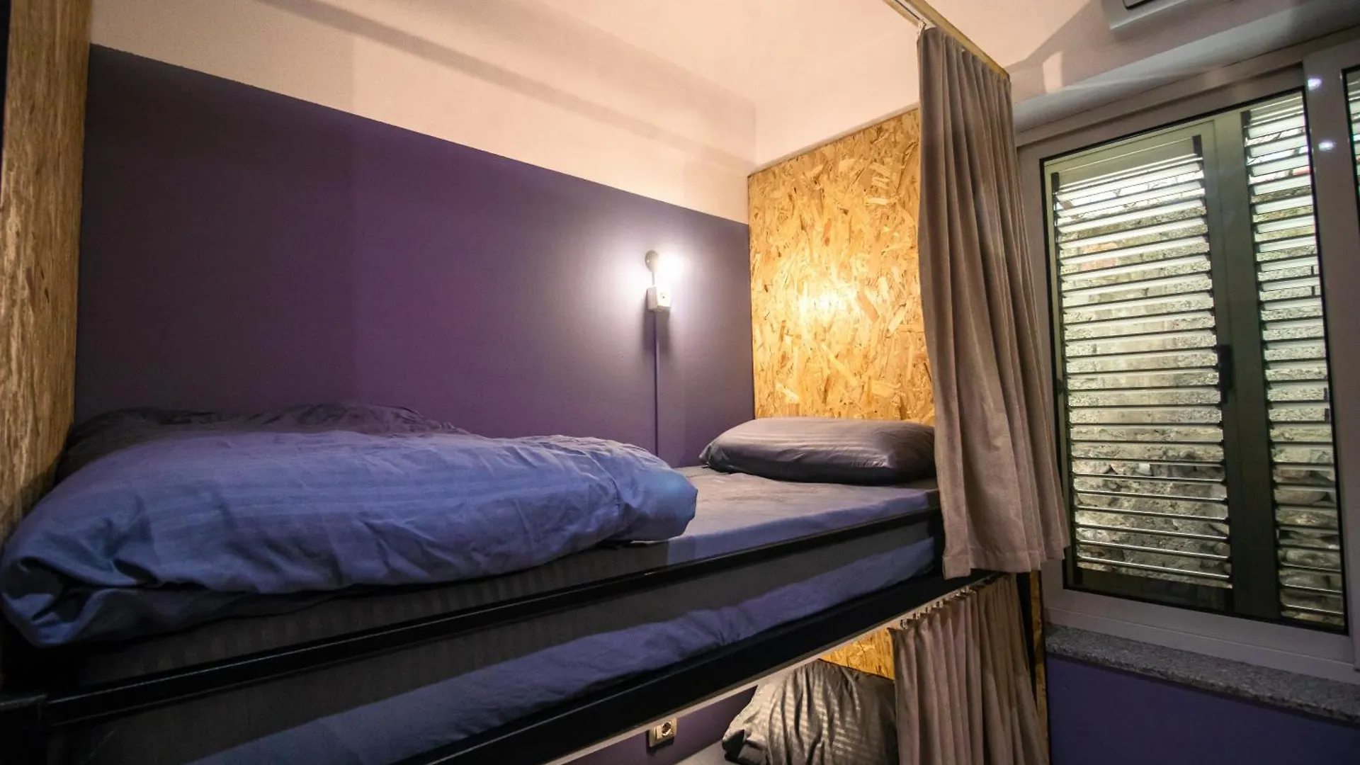 Shkodra Hostel & Day Tours