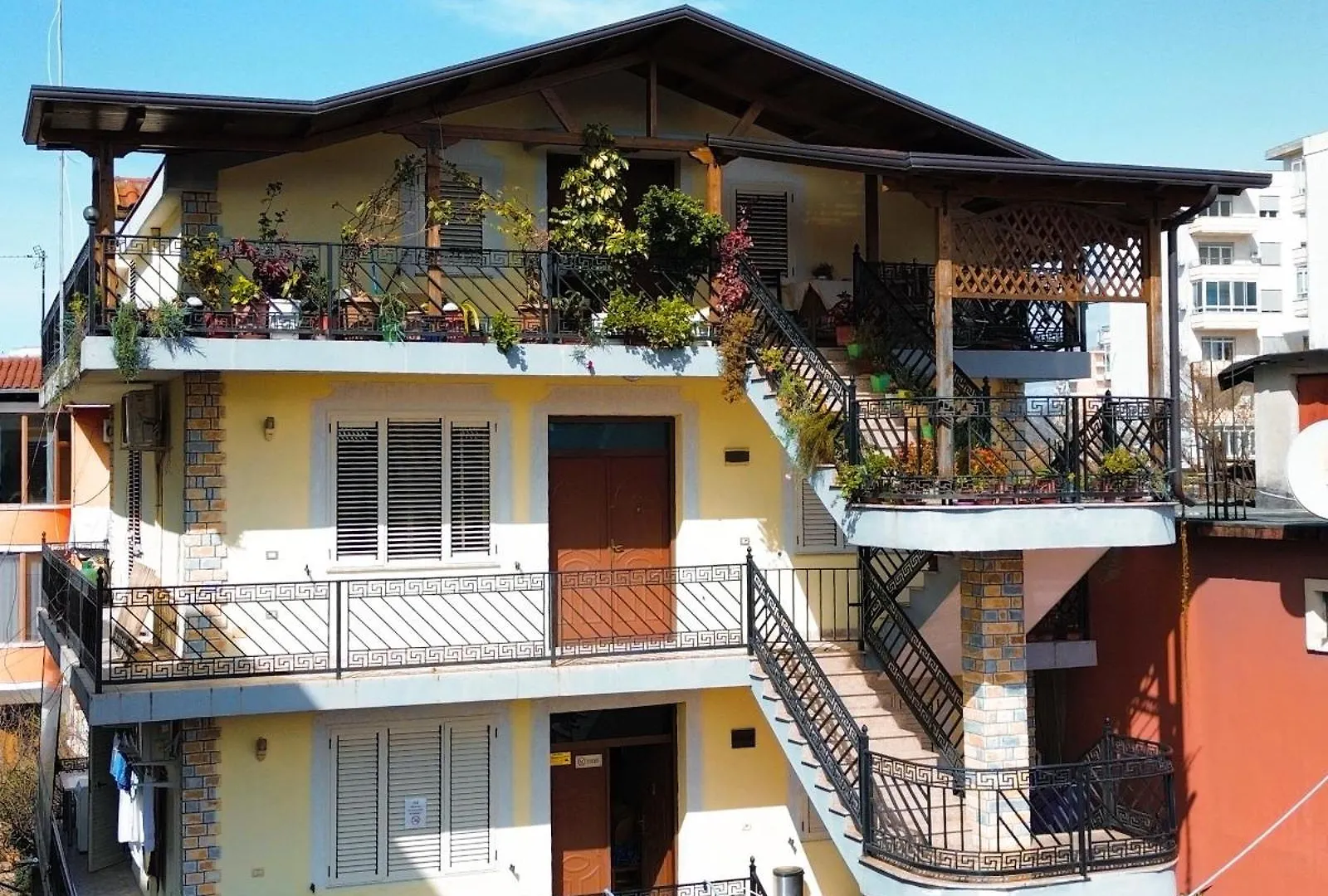 Shkodra Hostel & Day Tours 0*, Shkoder