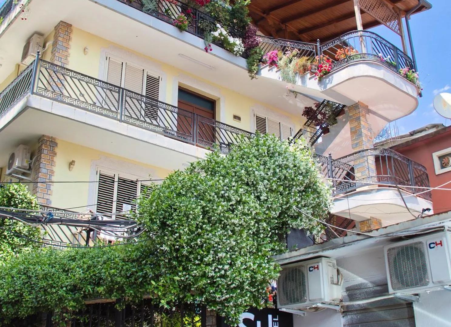 Shkodra Hostel & Day Tours Albânia