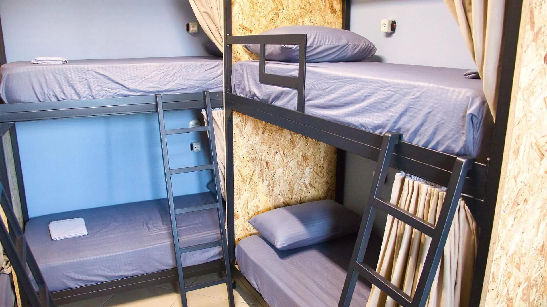 Shkodra Hostel & Day Tours