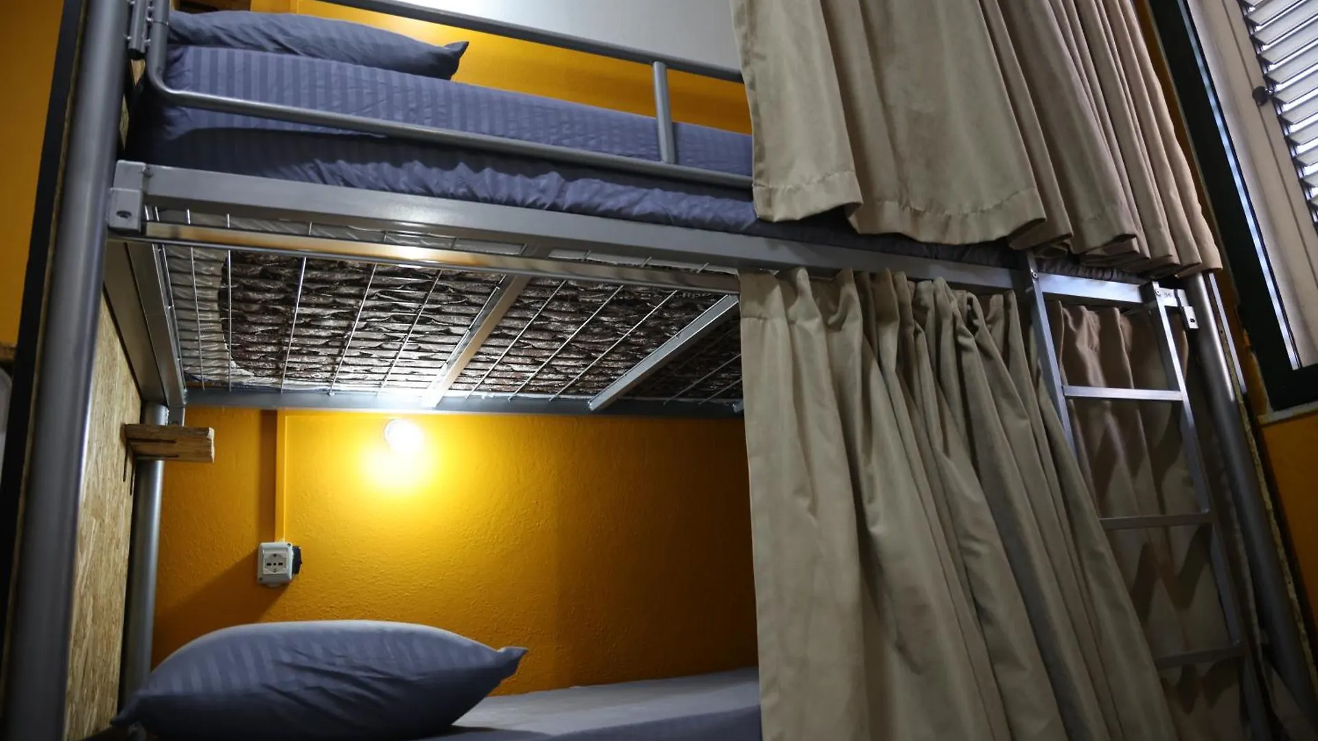 Shkodra Hostel & Day Tours
