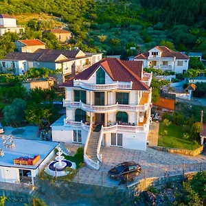 3* Otel Sela